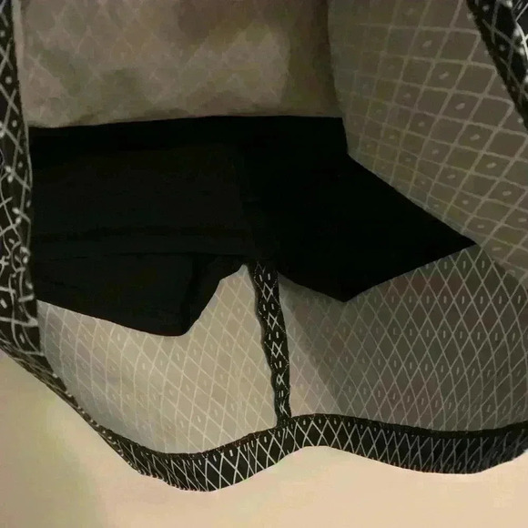 GGBlue Luxe Sport Golf Skort Wrap, Black & White pattern, Women’s Size 10 - Picture 5 of 12